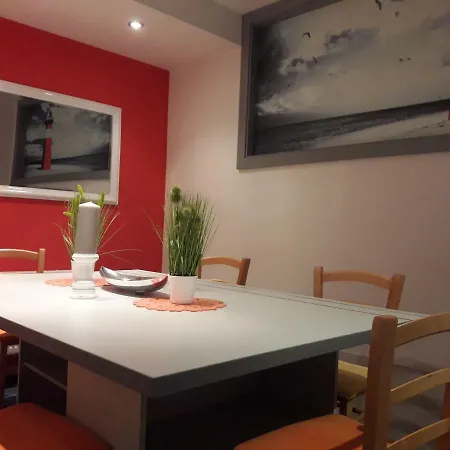 New Modern Habitación en casa particular Liubliana